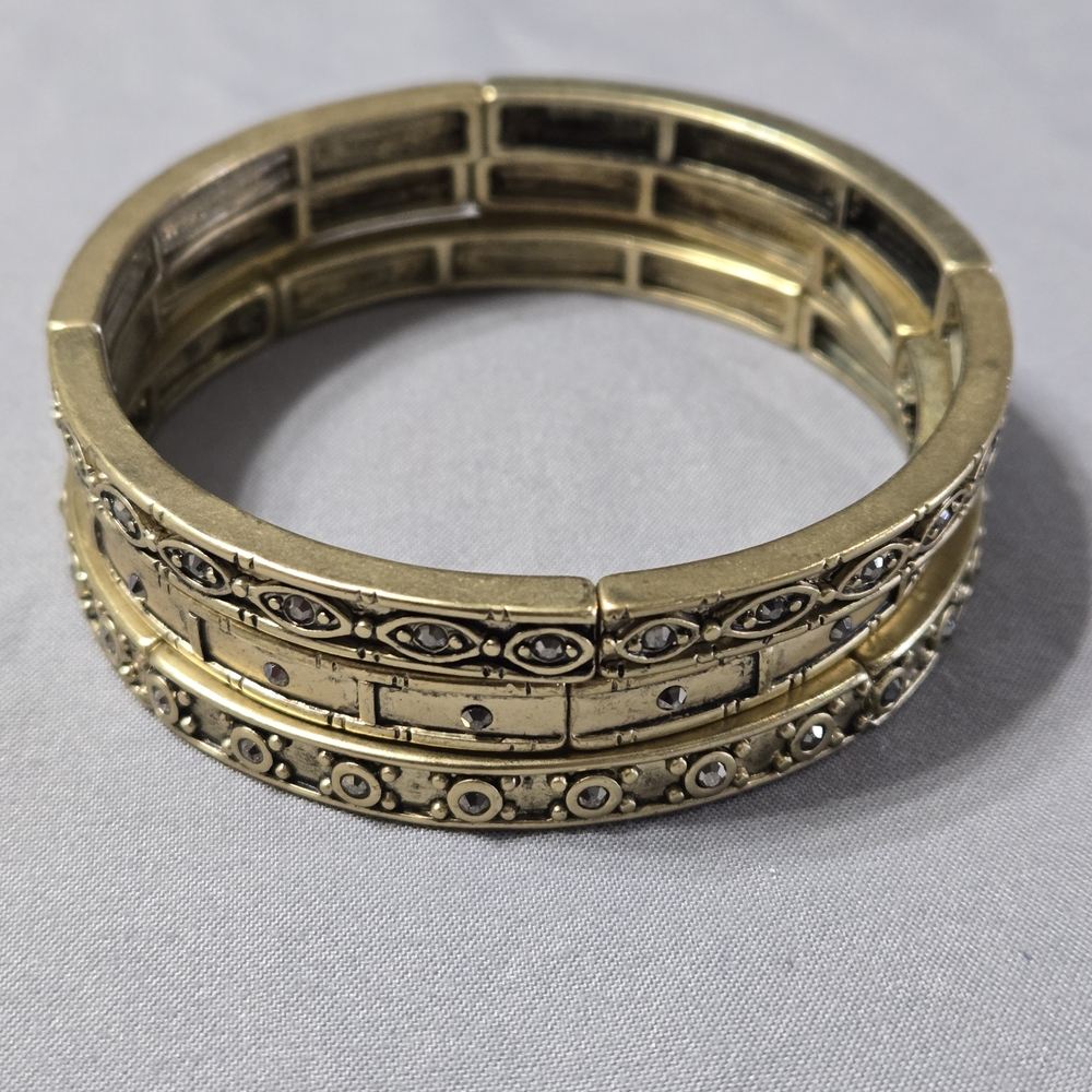 Gold Tone Rhinestone Stretch Bracelet & Statement Ring Set - Picture 2 of 10